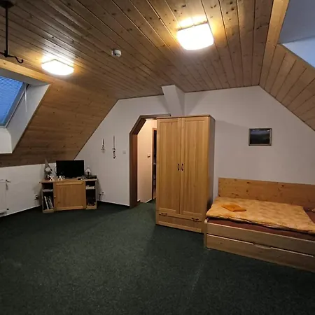 Casa de hóspedes žerotín 3*