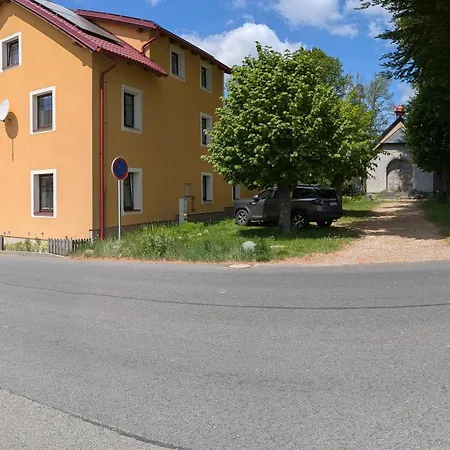 žerotín Casa de hóspedes 3*